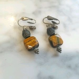 VTG Artsy Faceted Stone Clip On Earrings